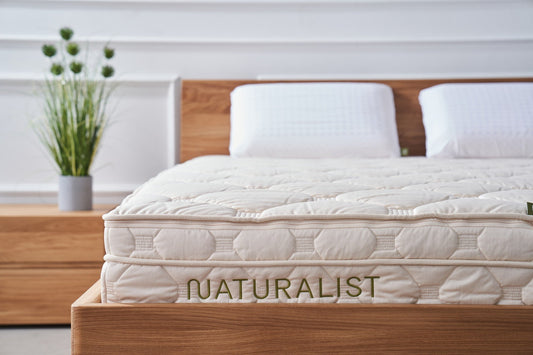 Matelas hybride Naturalist 160×200 (Double confort – souple et ferme, ajustable) | ÉCONOMISEZ 20 %